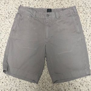 J.Crew men’s twill Stanton short waist 31” gray